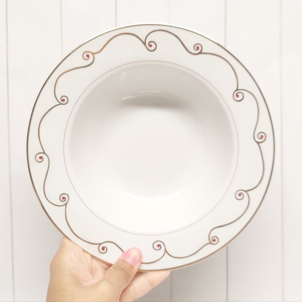 Pier 1 Holiday Scroll Gold Rimmed Porcelain Soup Plates Set of 2 - Picture 1 of 7